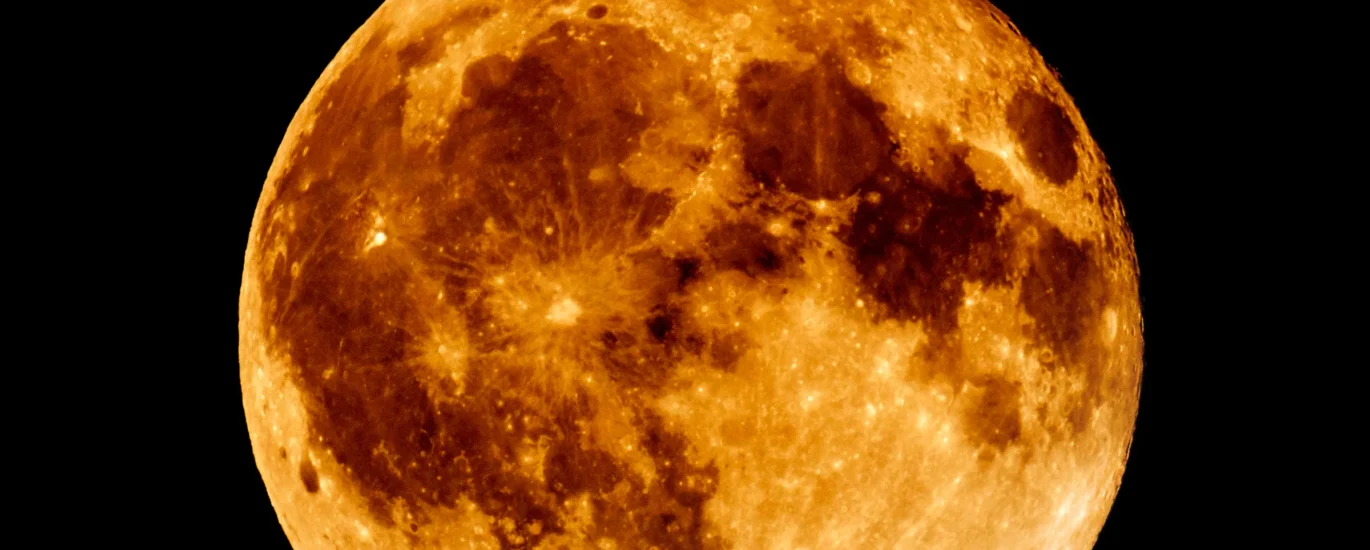 What Happens When Moon Goes Retrograde and Its Remedies