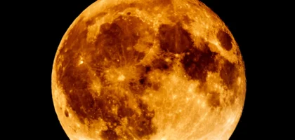 What Happens When Moon Goes Retrograde and Its Remedies